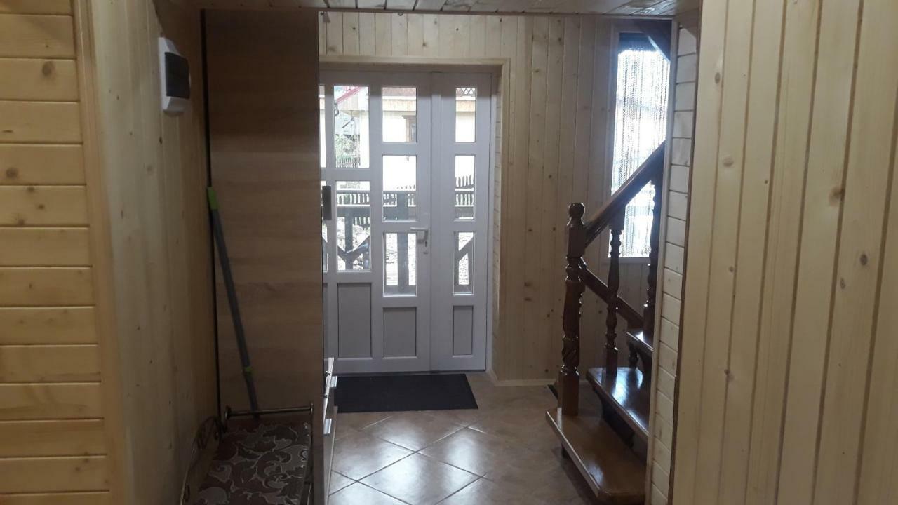 Bee House Поляниця Апартаменти Bukovel Bagian luar foto