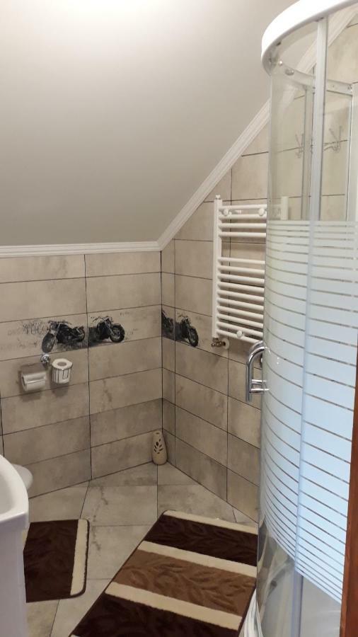 Bee House Поляниця Апартаменти Bukovel Bagian luar foto