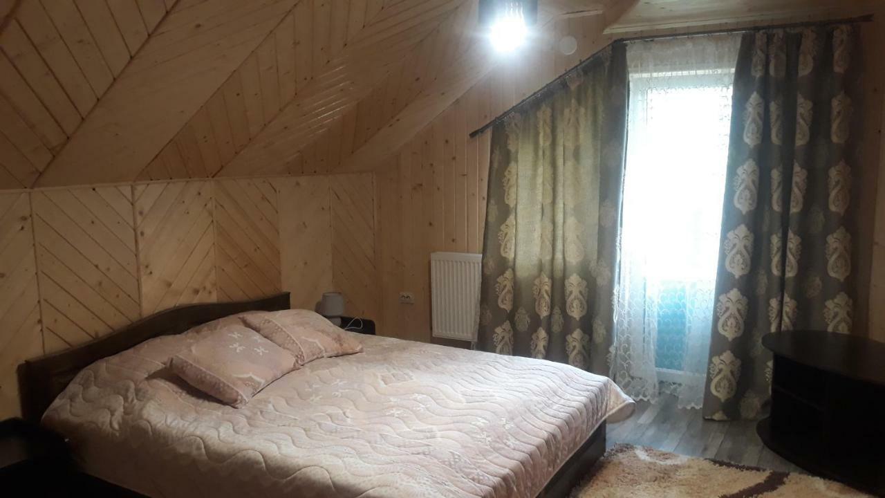 Bee House Поляниця Апартаменти Bukovel Bagian luar foto